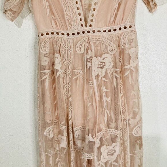 Show Po Love Spell Maxi Dress Blush Lace Overlay Embroidered Short Sleeve Sz 4 - Picture 14 of 16